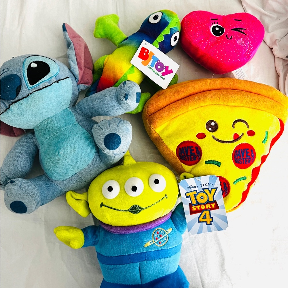 PLUSHIES ALL FOR $12